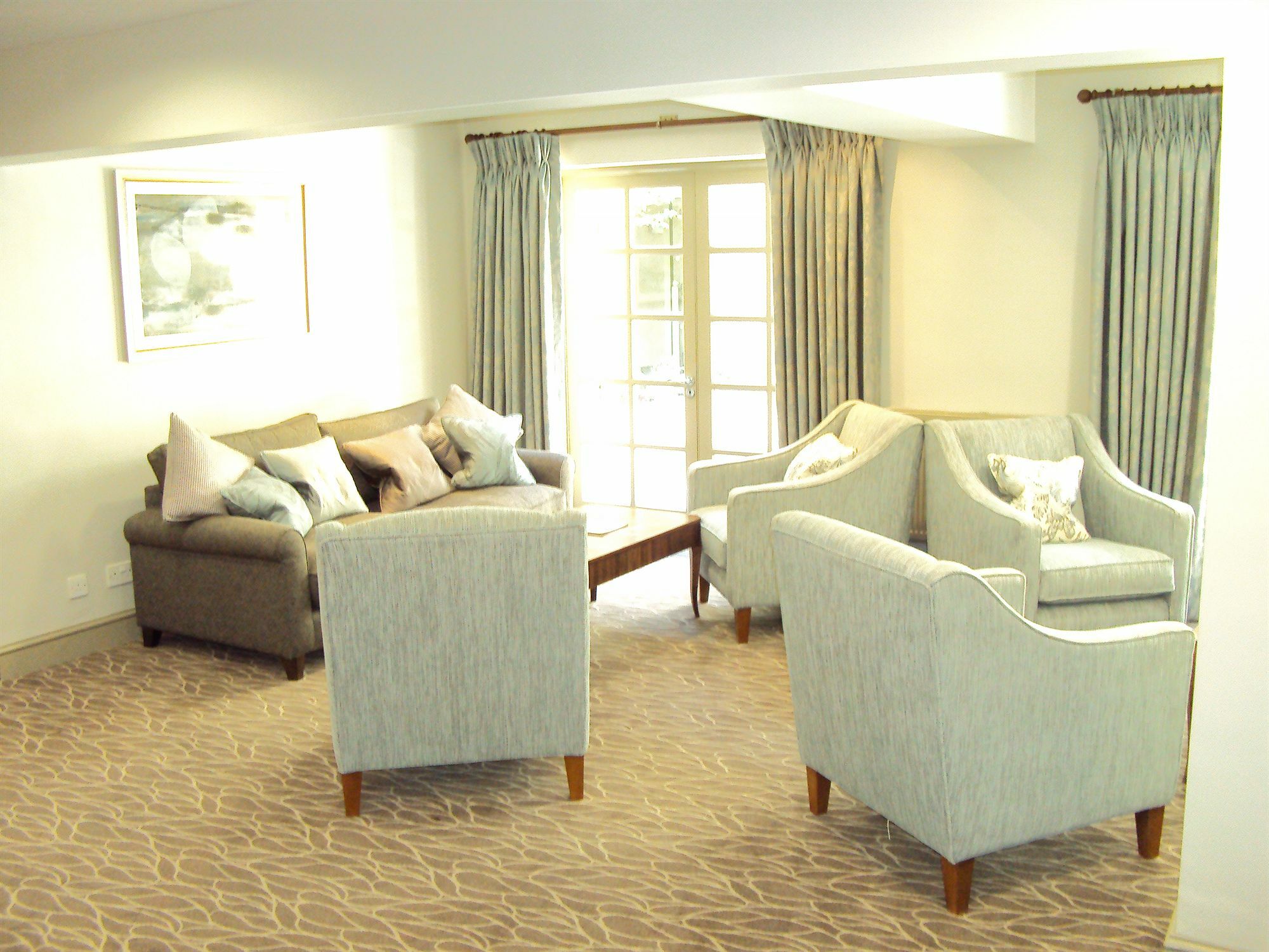 סירנססטר The Crown Of Crucis Country Inn And Hotel מראה חיצוני תמונה